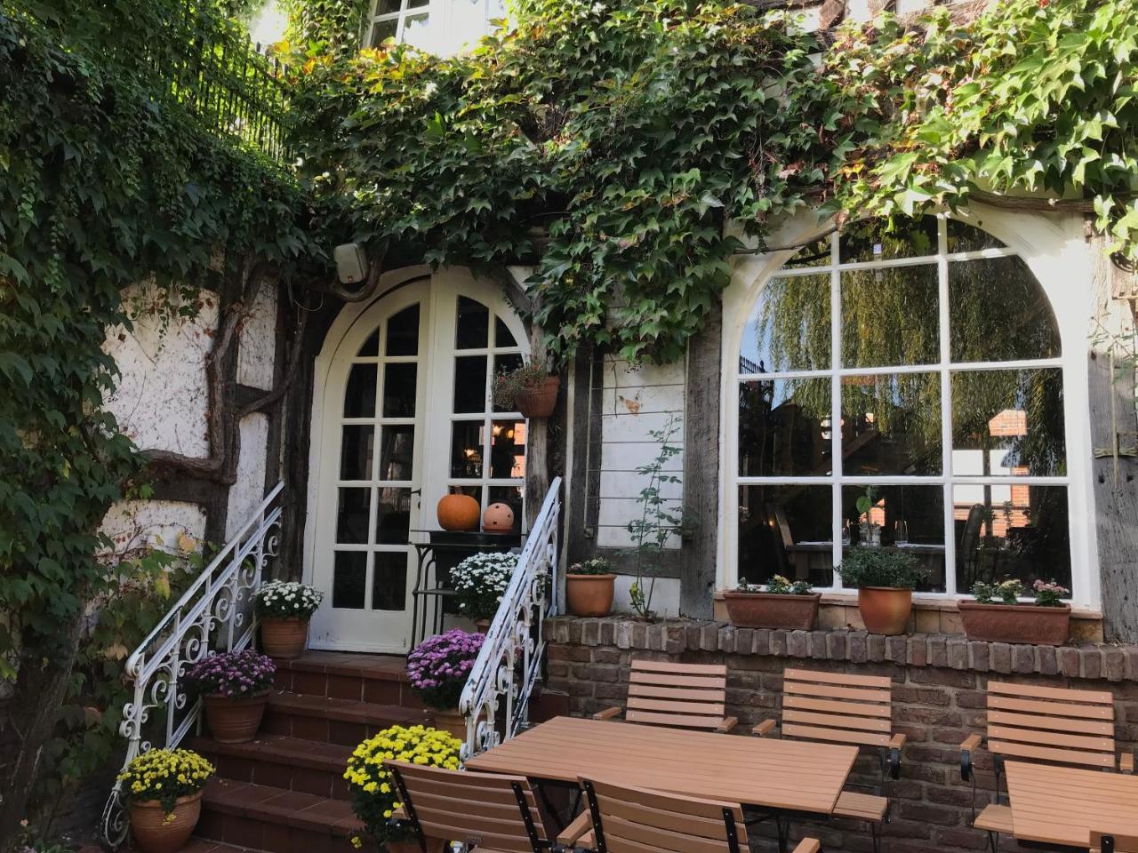 St. Vinzenz Hotel Kerpen  Exterior photo